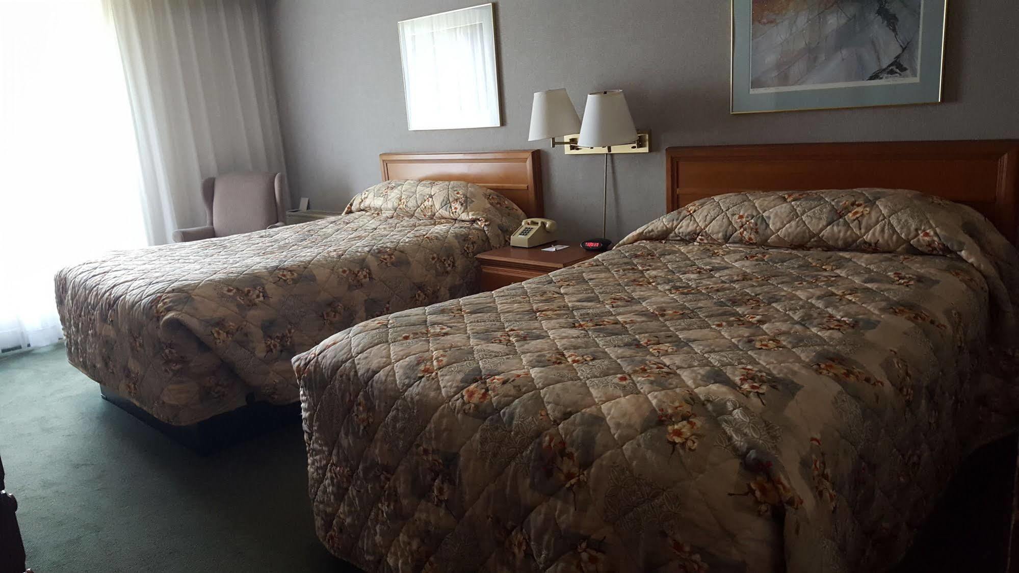 Hibbing Park Hotel Ngoại thất bức ảnh