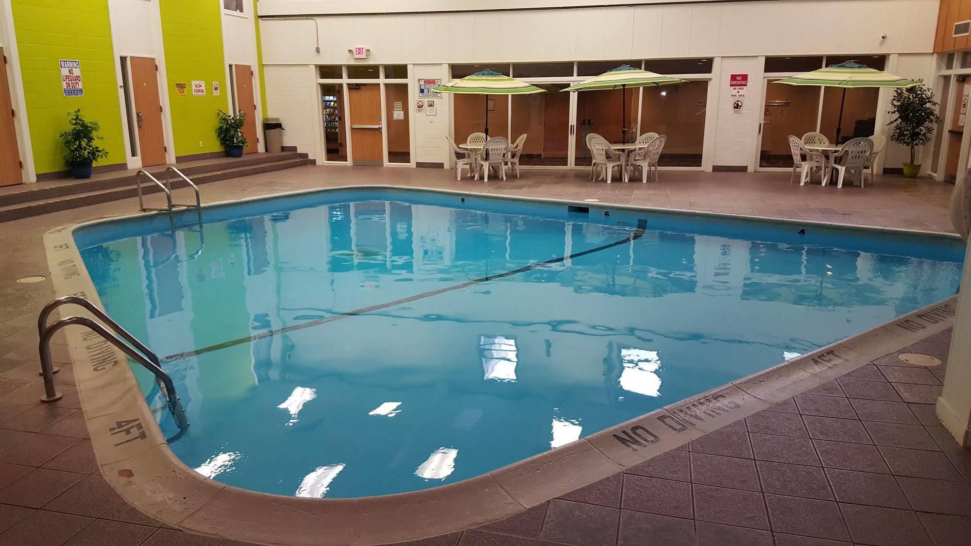 Hibbing Park Hotel Ngoại thất bức ảnh